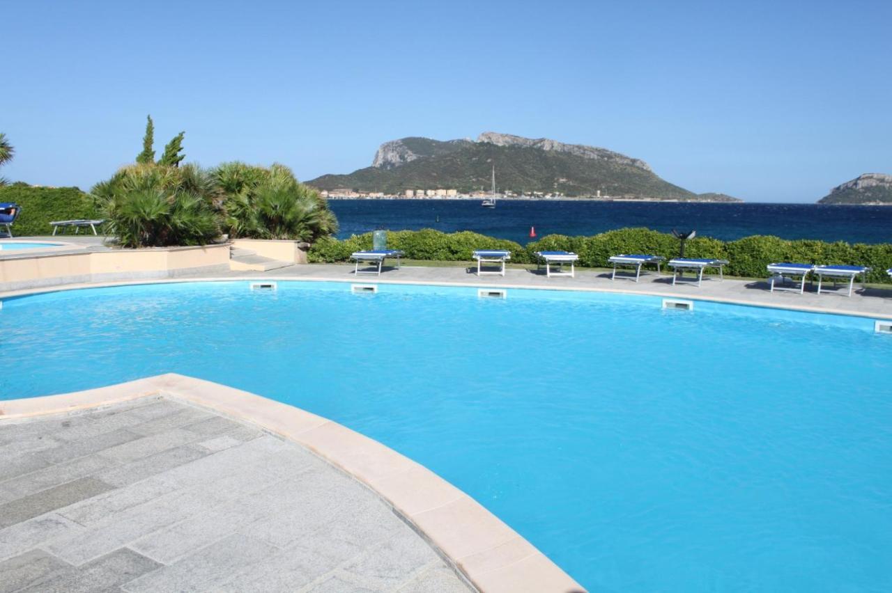 Apartment In S'Abba E Sa Pedra With Pool غولفو أرانتْشي المظهر الخارجي الصورة